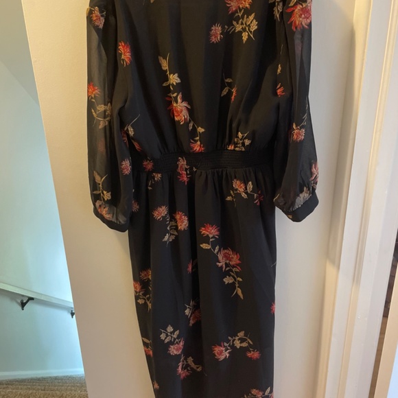 Midi Dress - Picture 2 of 3